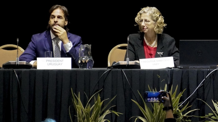 Luis Lacalle et Inger Andersen s'adressent à l'assemblée.