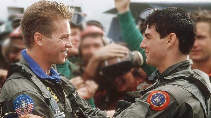 Portrait de Val Kilmer et Tom Cruise dans le film Top Gun.