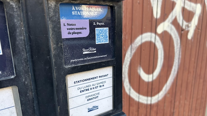 Une borne de stationnement du centre-ville.