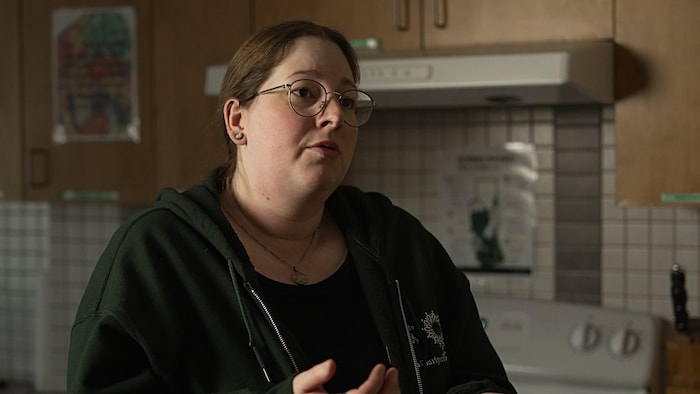  Stephanie Jones, organisatrice communautaire de La Courtepointe.