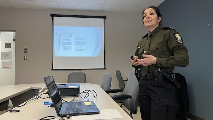 Stéphanie Paquet, coordonnatrice régionale en police de proximité pour le district Nord à la Sureté du Québec. 