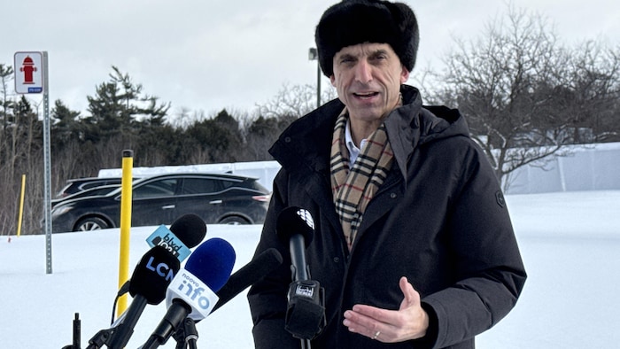Le maire de Lévis.