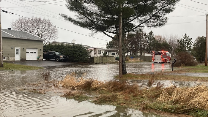 La rue des Tournepierres, inondée