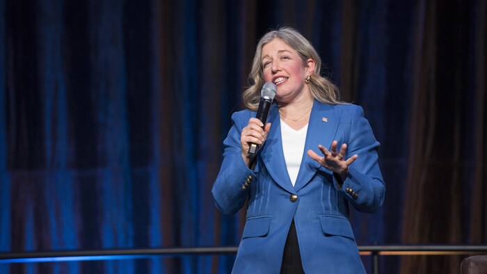 La première ministre Susan Holt prononçant le discours sur l'état de la province le jeudi 29 janvier 2026.