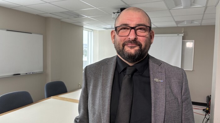 Sylvain Racette est en poste comme directeur général du Centre de services scolaire de la Région-de-Sherbrooke depuis quatre ans.