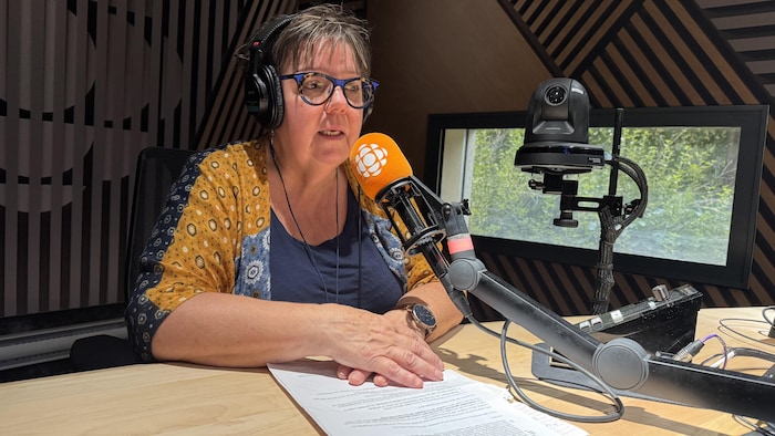 Sylvie Bergeron au micro de l'émission Tout compris, le 15 juillet 2026.