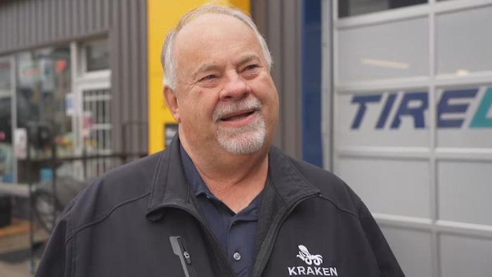 Bob Pelzer, propriétaire du garage Kraken Auto à Kensington.