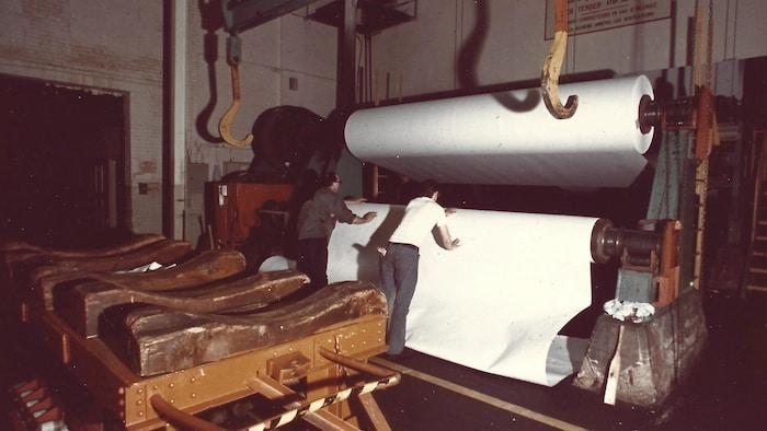L'usine de Tembec à ses débuts.
