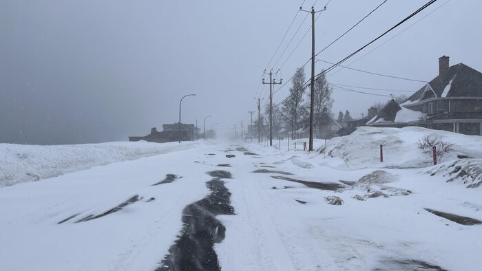 Une route enneigée.