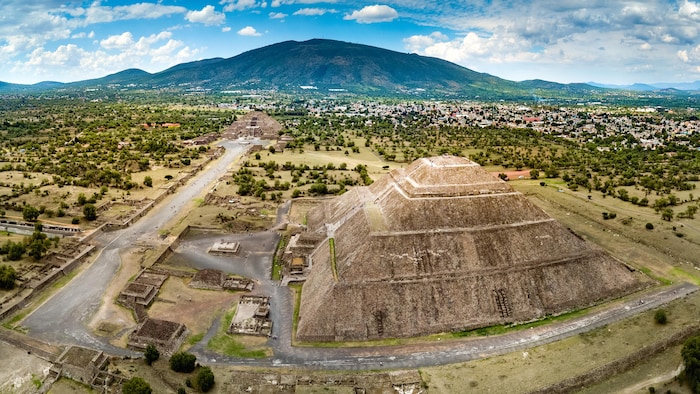 Les pyramides de Teotihuacan.
