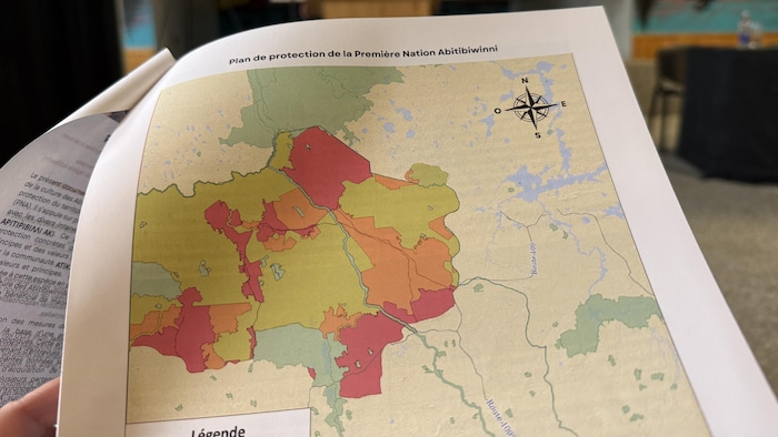 Une carte géographique en couleur montrant plusieurs territoires.