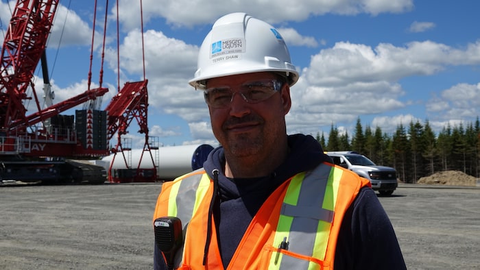 Terry Shaw sur le chantier éolien.