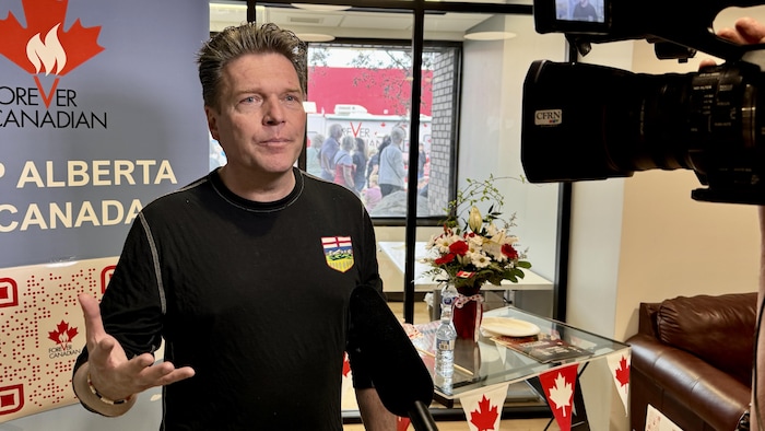 Le porte-parole du groupe Canadiens pour toujours, Thomas Lukaszuk, le 23 mai 2026.