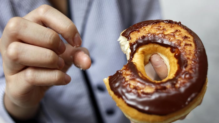 Tim Beigne Roussette Adieu les Timbits, une régie de santé bannit les aliments sucrés ...