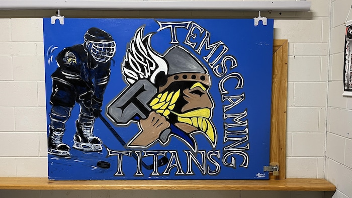 Une plaque des Titans de Témiscaming.