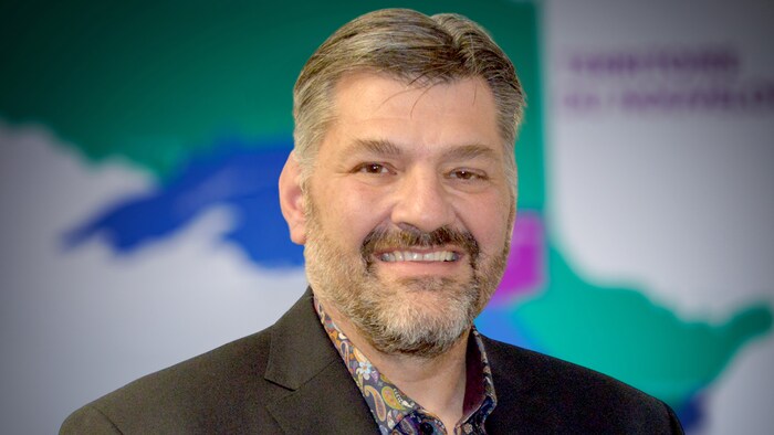 Portrait officiel de Tom Michaud, directeur de l'éducation au CSC Nouvelon.