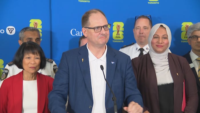 Paul Johnson en point de presse à Toronto, le 20 juillet 2026.