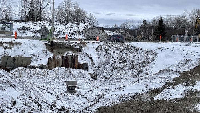 Un chantier en hiver.