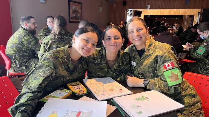 Enlisting in the army: young people testify