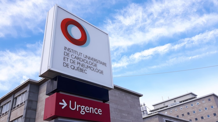 L'enseigne de l'Institut universitaire de cardiologie et de pneumologie de Québec.