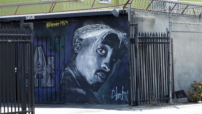 Une murale dédiée à Tupac Shakur à Los Angeles.