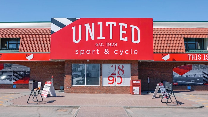 Le magasin United Sport & Cycle à Edmonton.