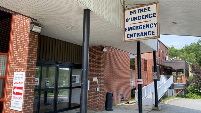 L'entrée de l'urgence à l'hôpital de Témiscaming.
