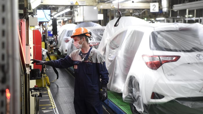 丰田将在 9 月份将其全球产量减少约 360,000 辆。