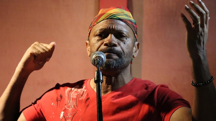 Valer'Egouy, conteur de la Martinique à Contes en Îles.