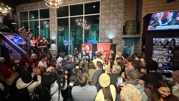 Le rassemblement en soutien au candidat libéral Daniel Gobeil.