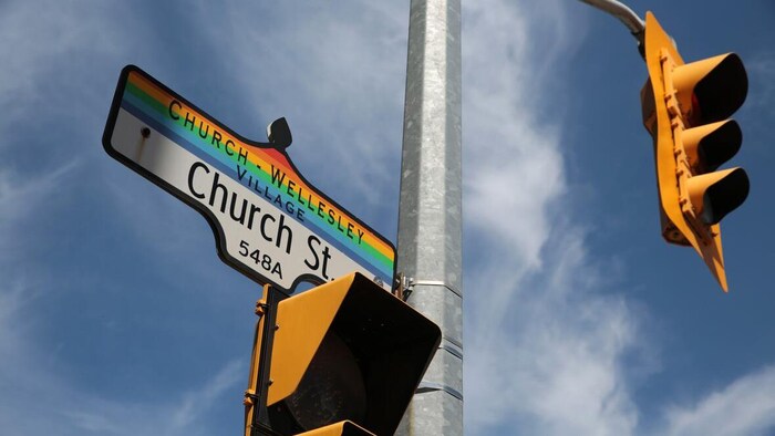 Coin des rues Church et Wellesley.