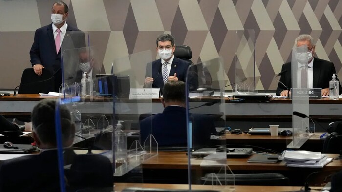 From left, senators Omar Aziz, Randolfe Rodrigues and Renan Calheiros attend a session by the committee investigating the government's management of the COVID-19 pandemic at the Senate in Brasilia on Tuesday.
