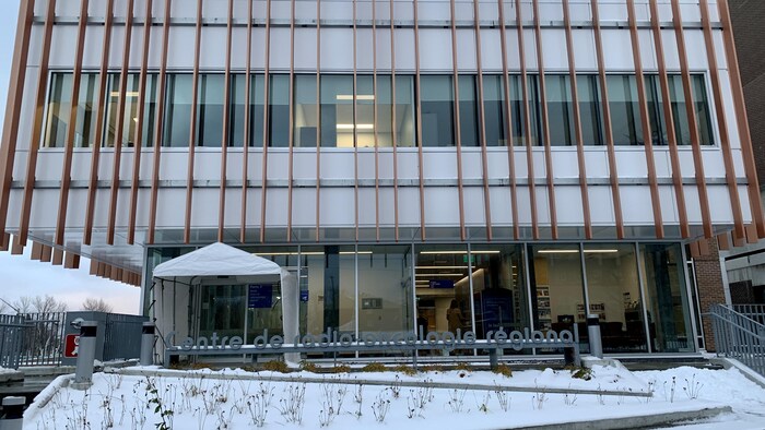 Le Centre régional de radiothérapie, à l'Hôpital de Rouyn-Noranda.
