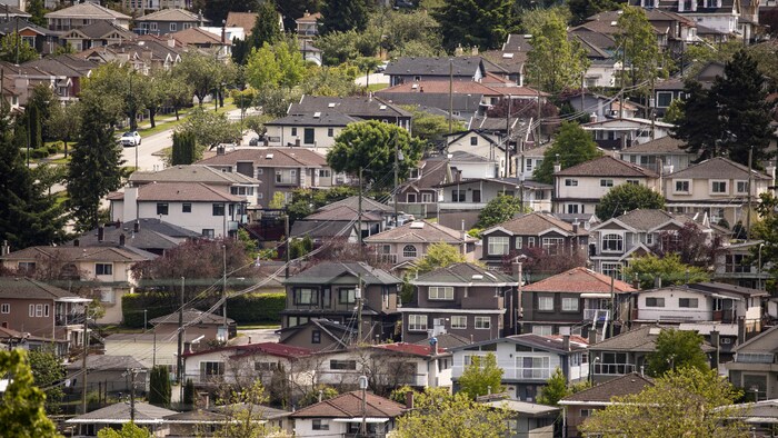 Des maisons dans le quartier Grandview à Vancouver, en C.-B. 