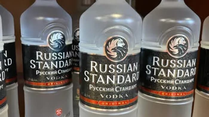 Les alcools russes retirés des magasins aux T.N.-O. et du Yukon
