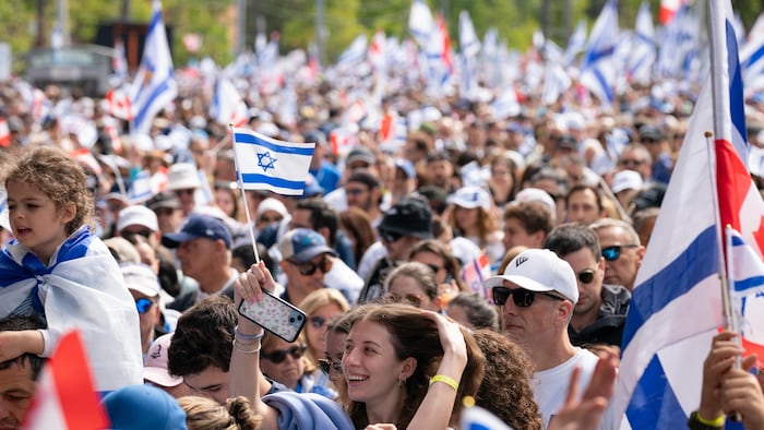Des participants à la marche.