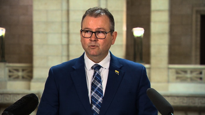 Wayne Ewasko au Palais législatif du Manitoba le 5 mars 2025. 