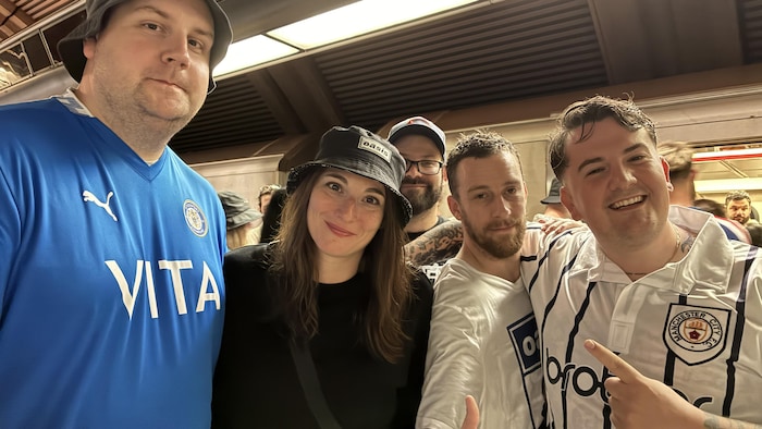 William Turgeon est venu de Val-David avec ses amis pour voir les concerts d'Oasis. 