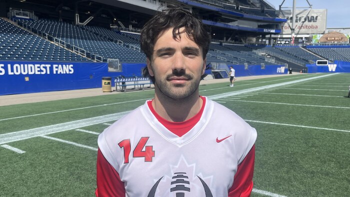 François Rocheleau joueur de l'équipe du Canada de flag football, le 03-05-2026 à Winnipeg.