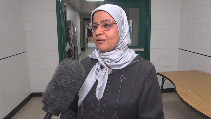 Bouchra El Aaloumi, membre du comité du Centre Islamique francophone du Manitoba, le 21-02-2026.