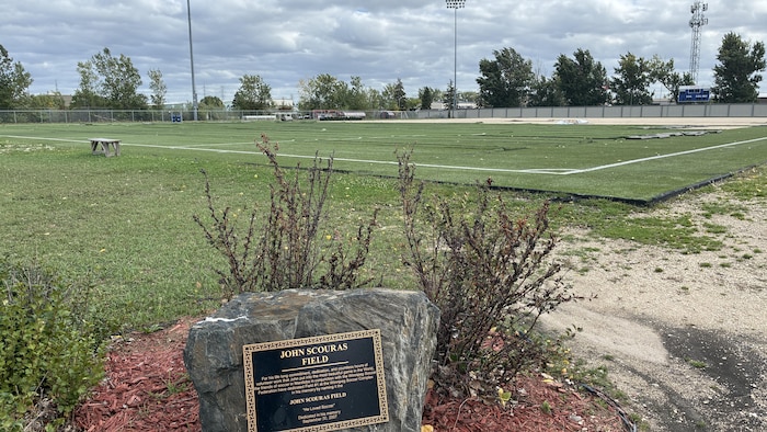 Un stade de soccer.