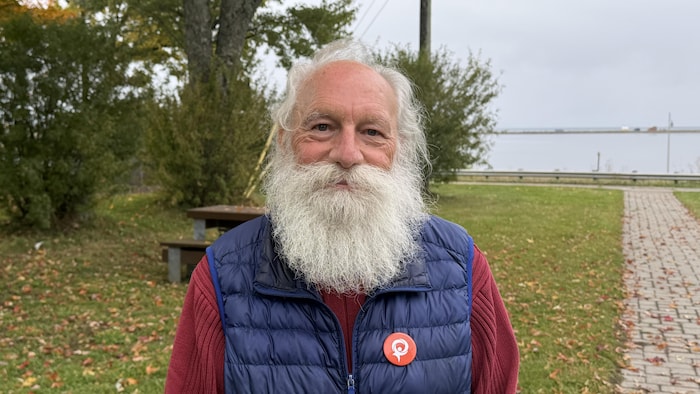 Yv Bonnier Viger.
