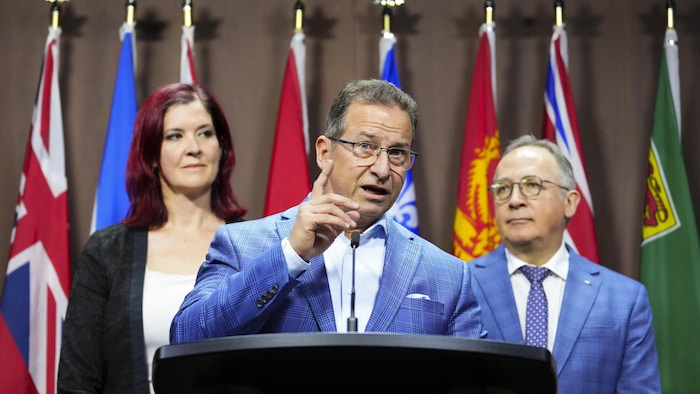 Yves-François Blanchet en point de presse.