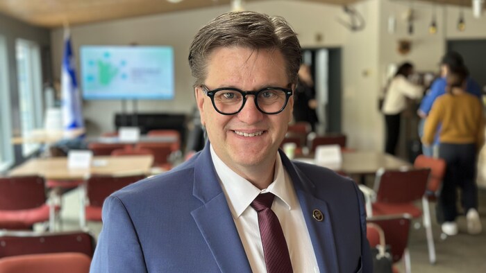 Yves Montigny, député de René-Lévesque.