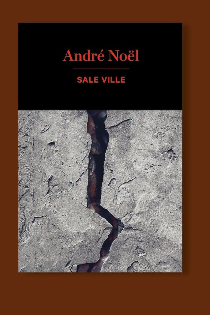 Couverture de livre montrant une faille dans du béton.