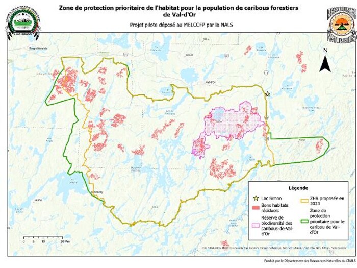 Une carte illustre l'habitat des caribous forestiers de Val-d'Or et des zones de protection.
