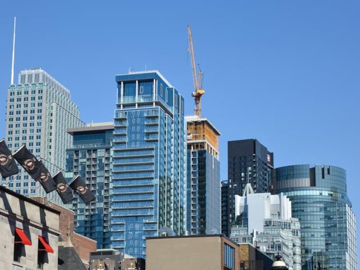 Des immeubles en copropriété au centre-ville de Montréal.