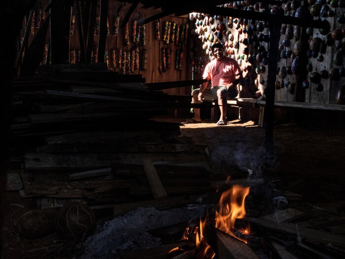 Un autochtone Maleku dans la province d'Alajuela, au nord du Costa Rica.