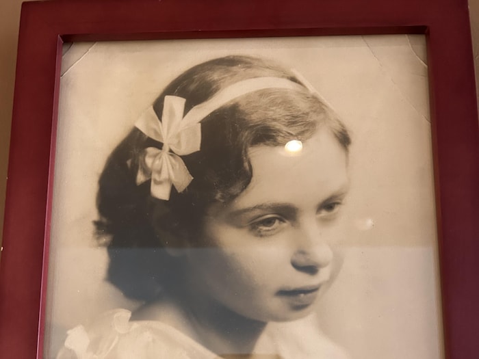 Une photographie de Kim Yaroshevskaya enfant.
