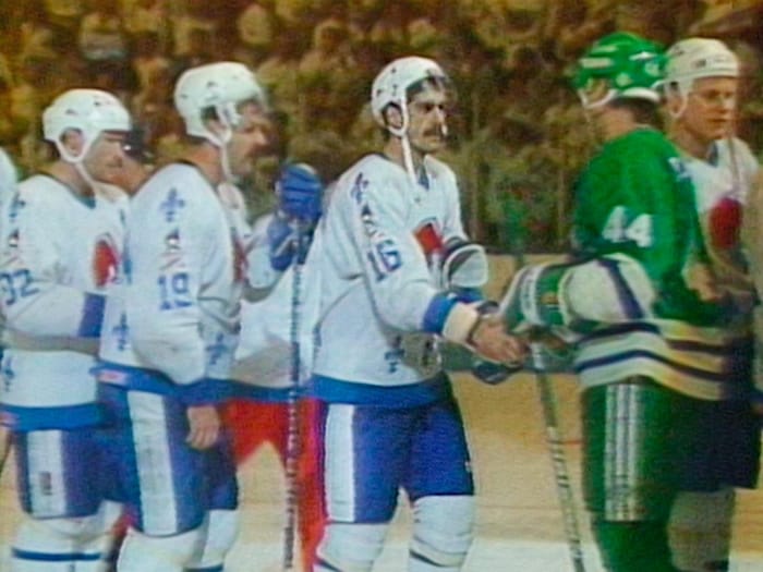 Il y a 40 ans, l’évasion spectaculaire des frères Stastny RadioCanada